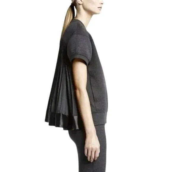 Sacai Sakai NIKE Short Sleeved Sweater Top Shirt Back